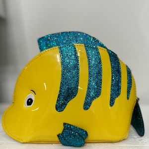 Danielle Nicole Flounder bag